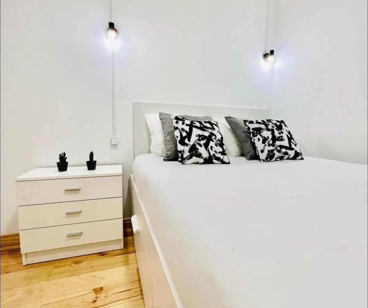 Homestay Solmar House Apartment Lisbon