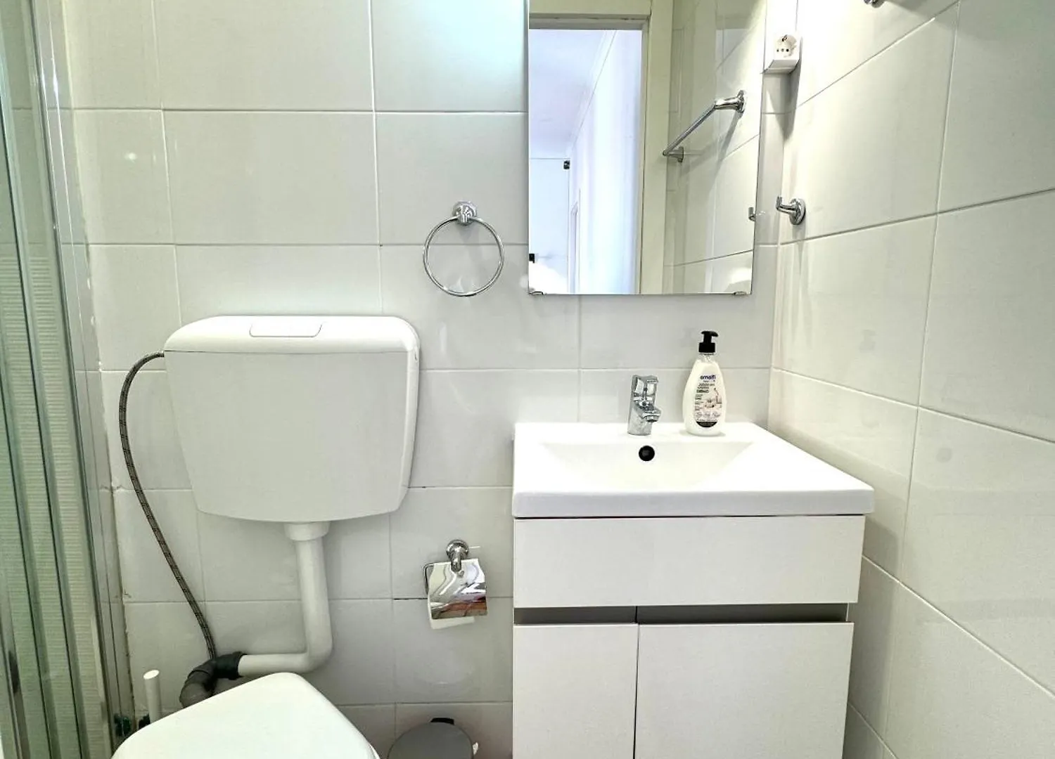 Solmar House Apartment Lisbon Homestay