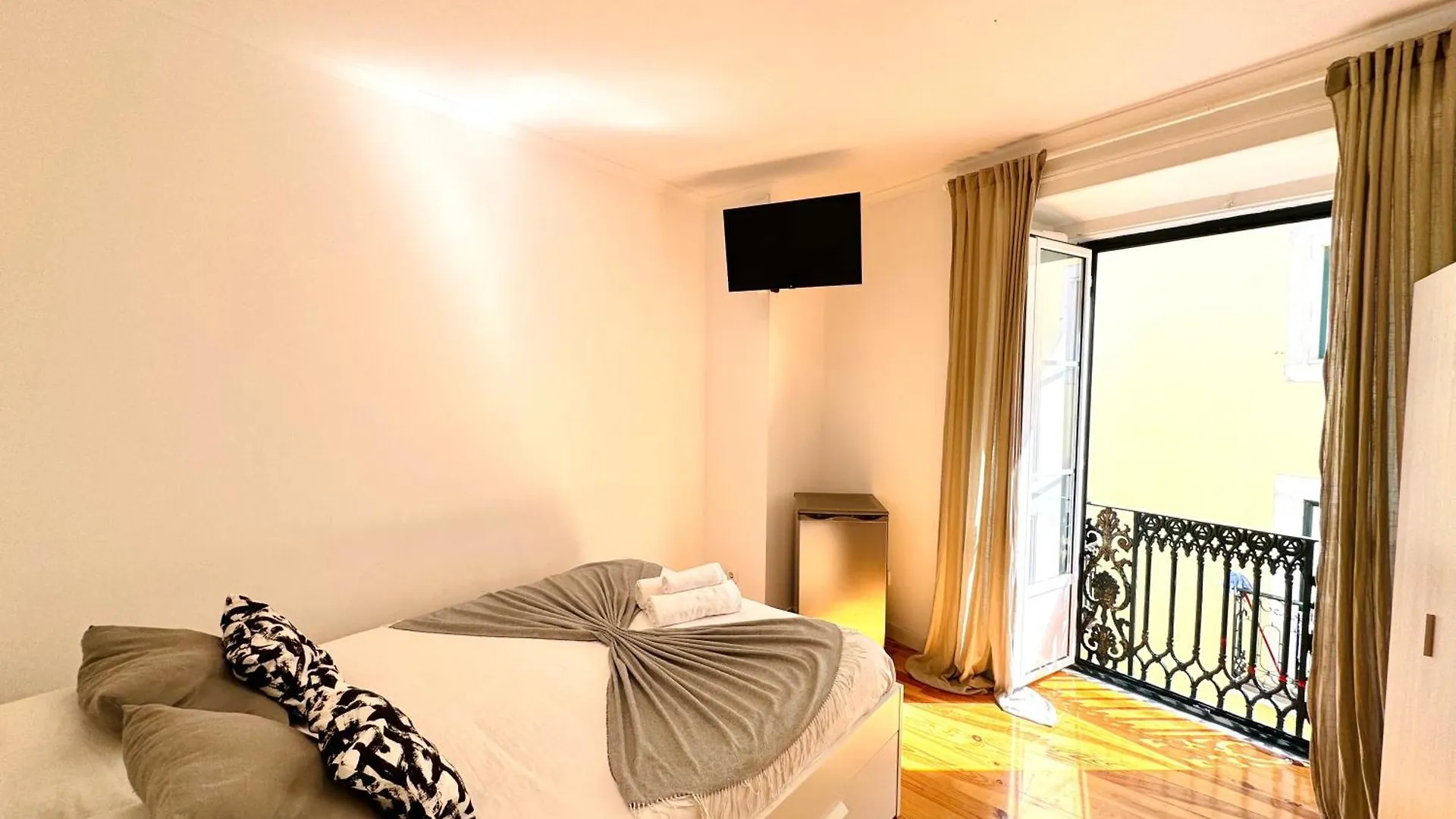 Solmar House Apartment Lisbon 0*,