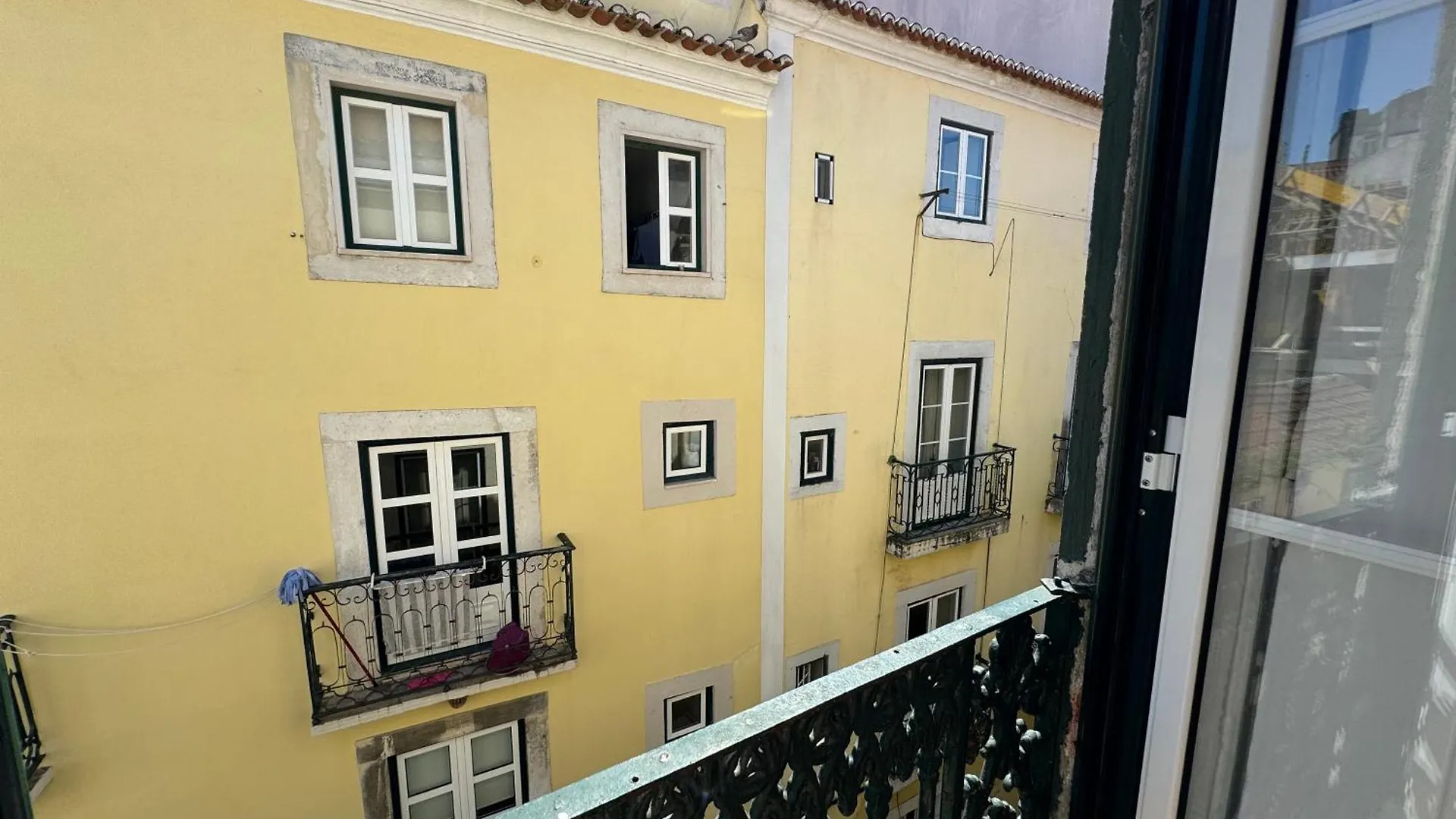 Solmar House Apartment Lisbon Homestay